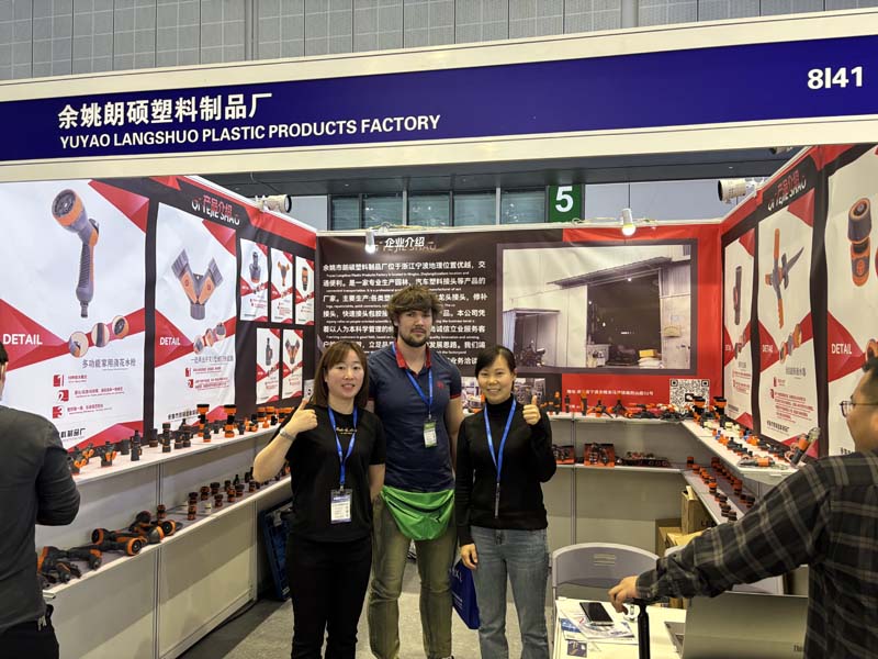 Junnuo Connectors Debüt auf der Shanghai Hardware Fair